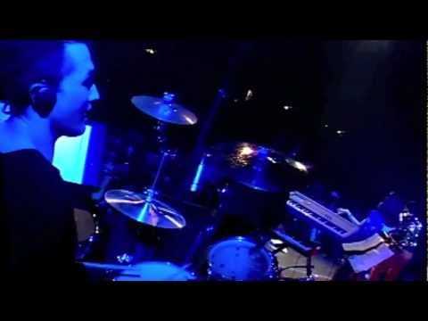 Chali Chali Scarica suoneria gratis
