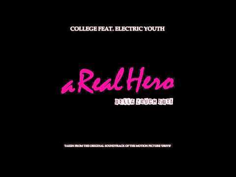 A Real Hero Descarregar gratis el to de trucada