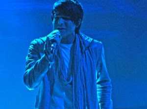 Mad World آهنگ زنگ دانلود رایگان Mad World آهنگ زنگ دانلود رایگان