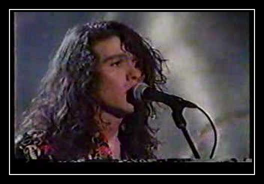 Fly To The Angels Ringtone Last ned gratis Fly To The Angels Ringtone Last ned gratis