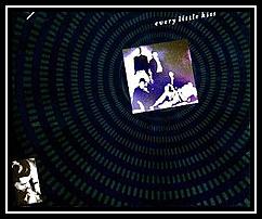 Every Little Kiss रिंगटोन डाउनलोड मुफ्त Every Little Kiss रिंगटोन डाउनलोड मुफ्त