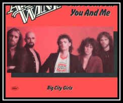 Just Between You And Me Klingelton kostenlos herunterladen