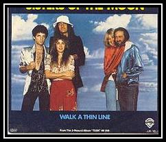Sisters Of The Moon ரிங்டோன் பதிவிறக்கம் இலவசம்