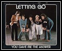 Letting Go Scarica suoneria gratis Letting Go Scarica suoneria gratis