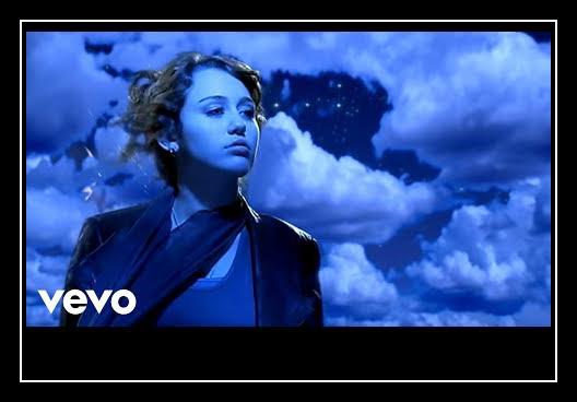G.N.O. (Girl's Night Out) Ringtone Download Free G.N.O. (Girl's Night Out) Ringtone Download Free